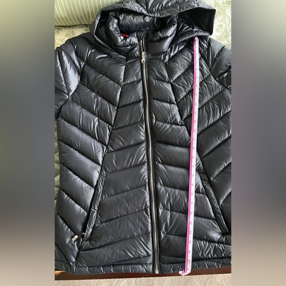 EUC Spyder down jacket. Women’s XL. Black. - Picture 7 of 11